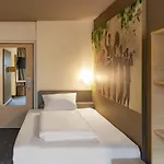 Giessen-linden Hotel 3*