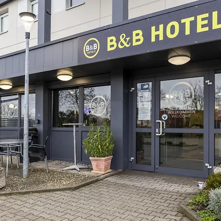 Otel Giessen-linden 2*
