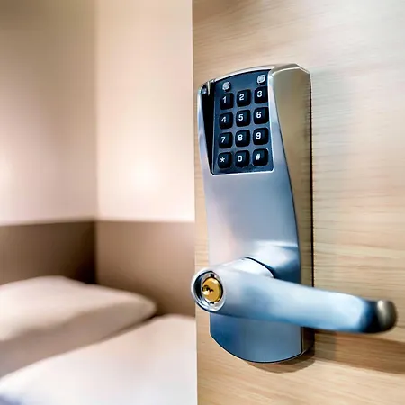 מלון Giessen-linden 3*